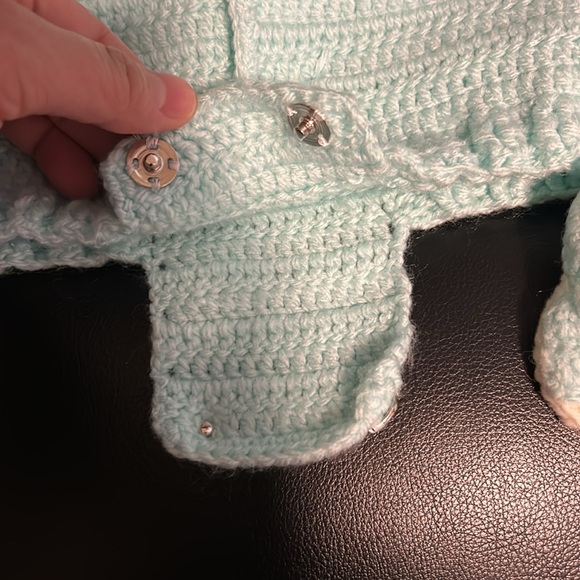 Crochet newborn outfit- frog - Picture 5 of 7